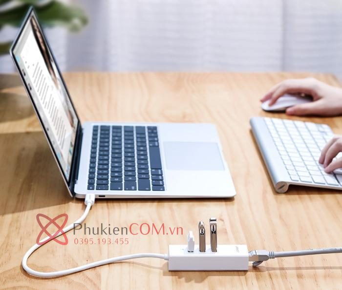 Cáp chuyển đổi Thunderbolt 3 ra 3 USB 2.0, LAN 100Mb Ugreen 20792